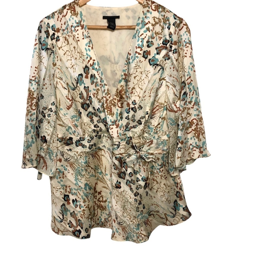 Lane Bryant Fairycore Blouse Top Sz 18/20 Mixed Animal Floral Print Faux Wrap